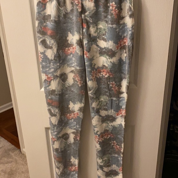 Coco+Carmen**SOLD - Picture 6 of 8